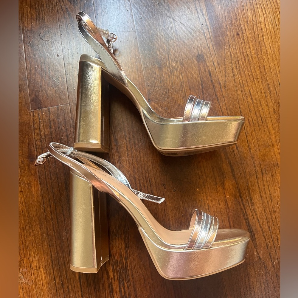 Bamboo heels from impressions boutique never been worn